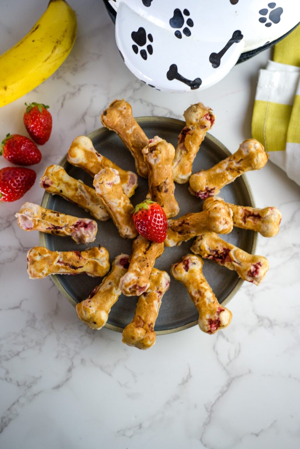 Banana Strawberry Dog Treats Pawsome Recipes